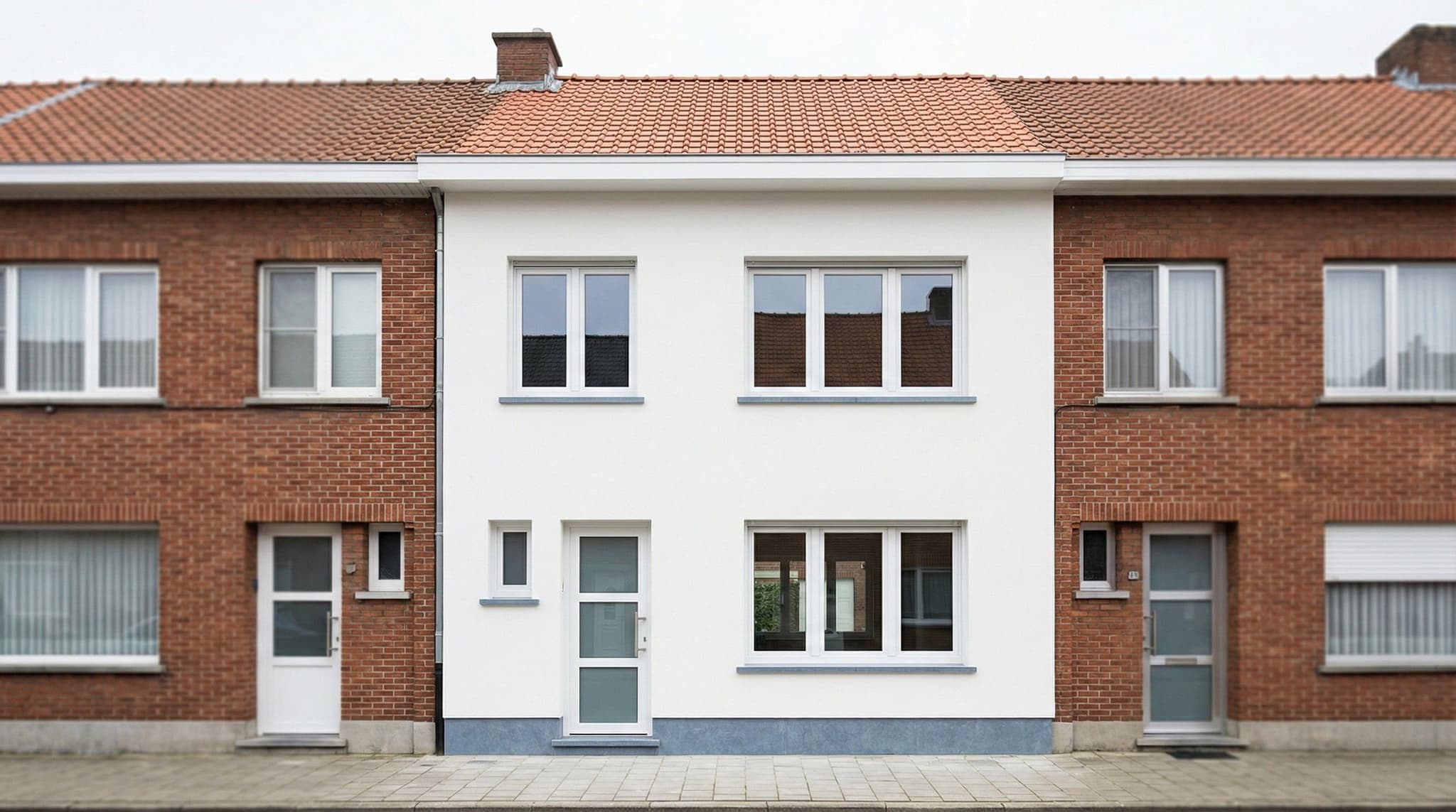 Rijwoning Antwerpen - Rijwoning met Siliconen korrelcrepi - wit
